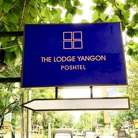The Lodge Yangon Poshtel Extérieur photo